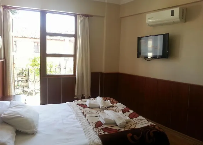 Oda ve Kahvaltı Efesian *