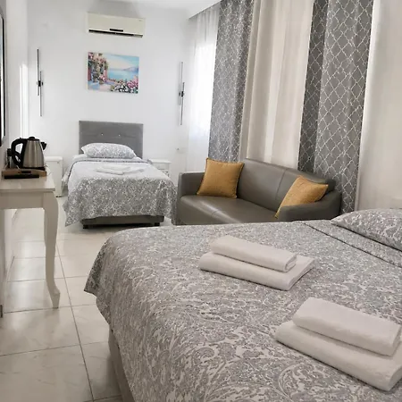 Efesian Center - Harbour 3*