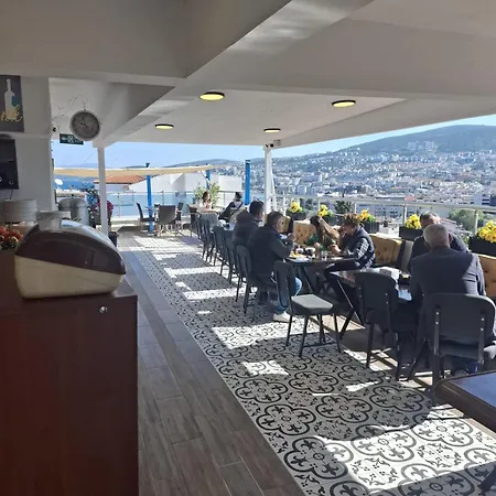 Bed and breakfast Efesian Center - Harbour Kusadasi