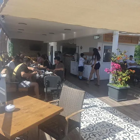 Efesian Center - Harbour Bed and breakfast Kusadasi