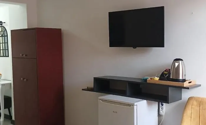 Oda ve Kahvaltı Efesian *